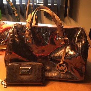Metallic MK handbag & wallet